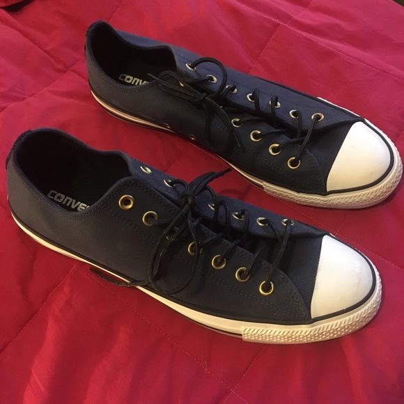 Converse Men's Black Sneakers - Picture 1 of 9